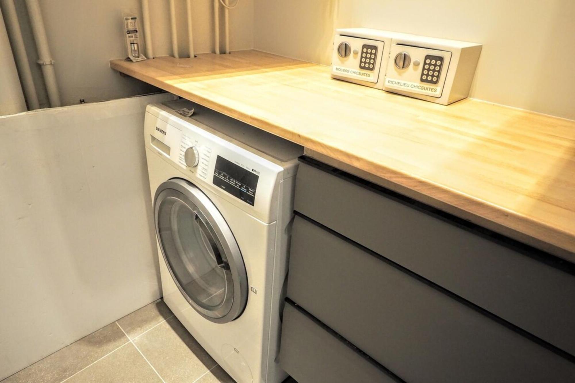 Moliere Chicsuites Paris Luaran gambar