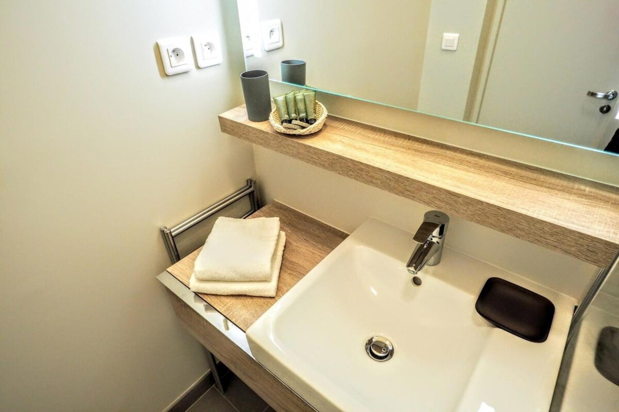 Moliere Chicsuites Paris Luaran gambar