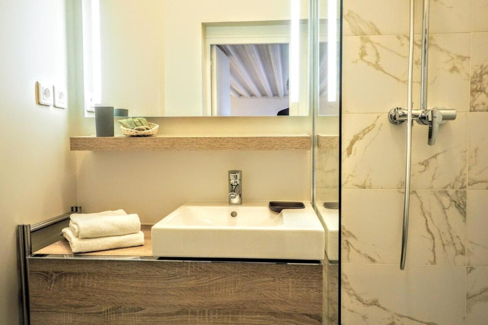 Moliere Chicsuites Paris Luaran gambar