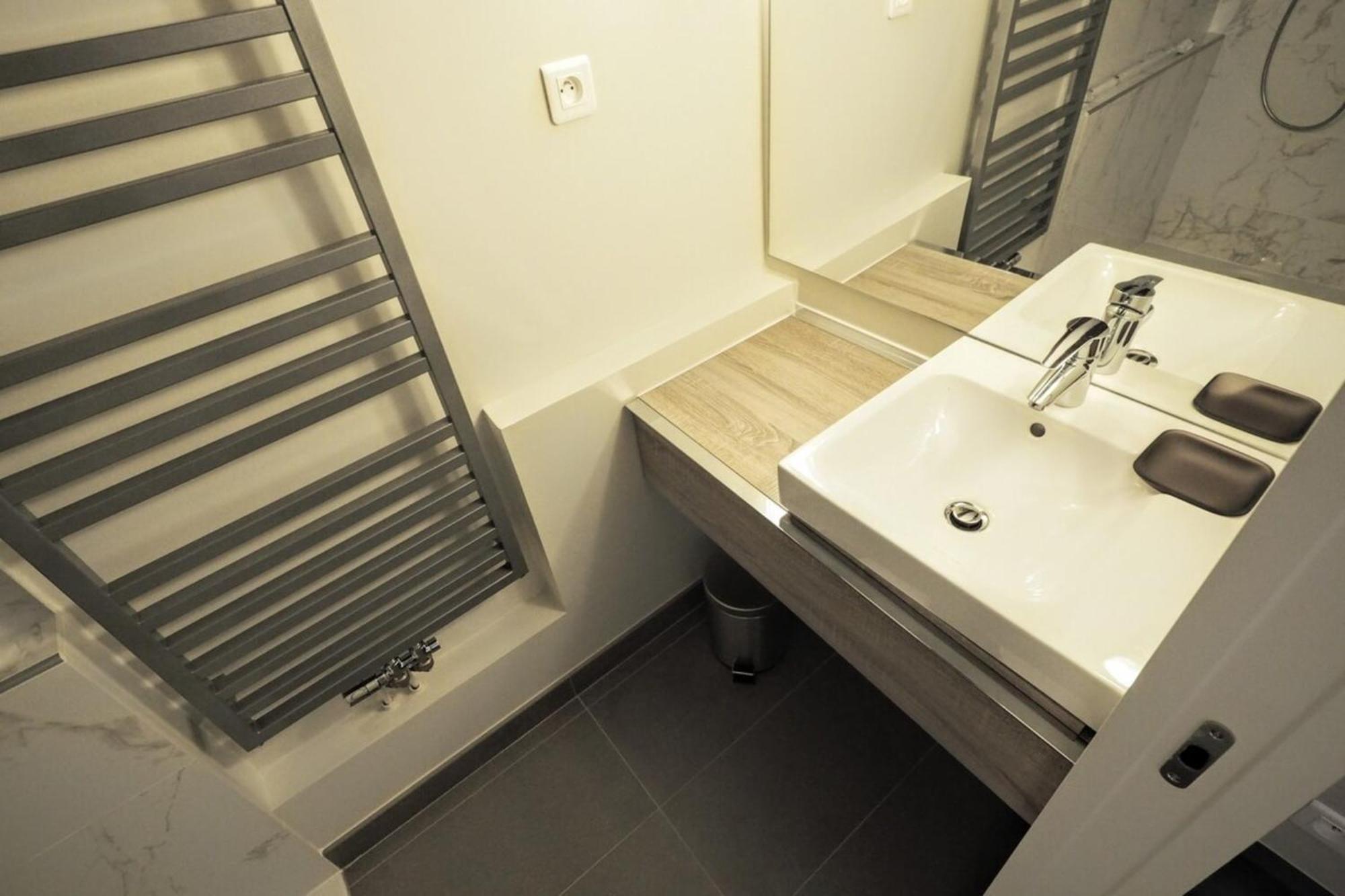 Moliere Chicsuites Paris Luaran gambar